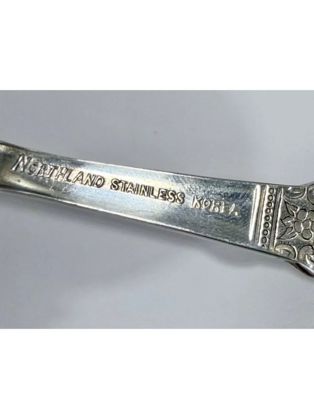 Vintage Northland Oneida Stainless Steel Shrimp Form Soup Spoon Set Flatware Sil